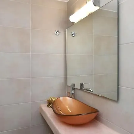 Irini's House With Jacuzzi Holiday home Dhragoulas