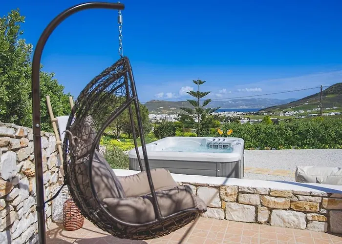 Dom wakacyjny Irini's House With Jacuzzi *